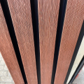 WPC in de kleur Redwood